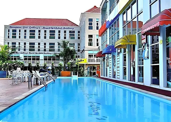 Hotel N Siri & 3*